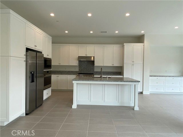 Building Photo - 120 Spotted Quail