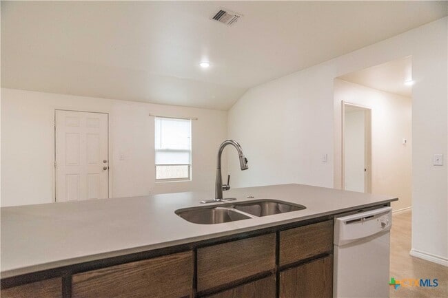 Building Photo - 2317 A Alterman Dr
