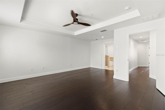 Building Photo - 10144 Arbor Run Dr