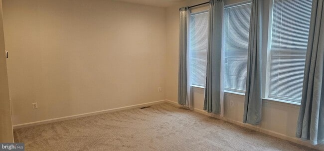 Building Photo - 156 Ironwood Ct