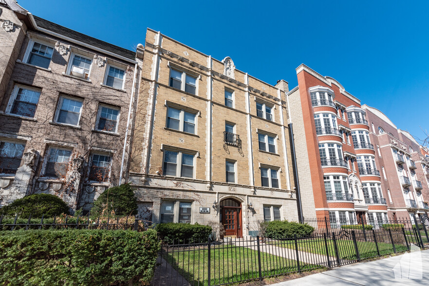 Primary Photo - 640 W Wrightwood Ave