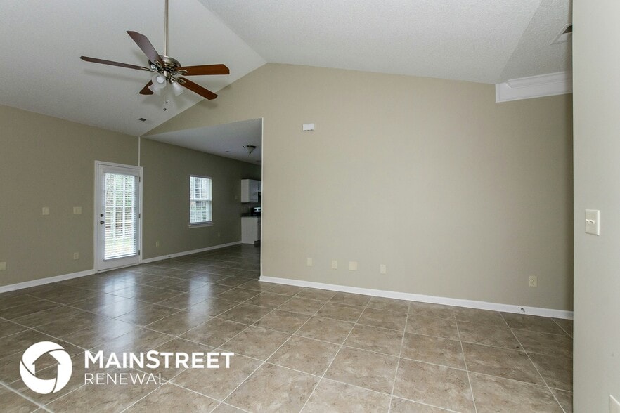 Building Photo - 4704 Waterbell Ln