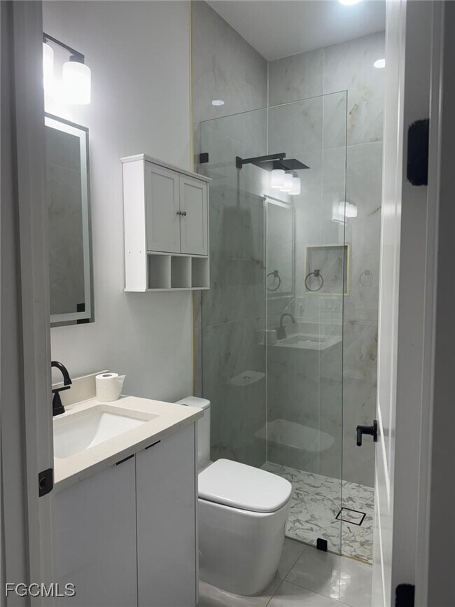 Building Photo - 2807 Leeland Heights Blvd E