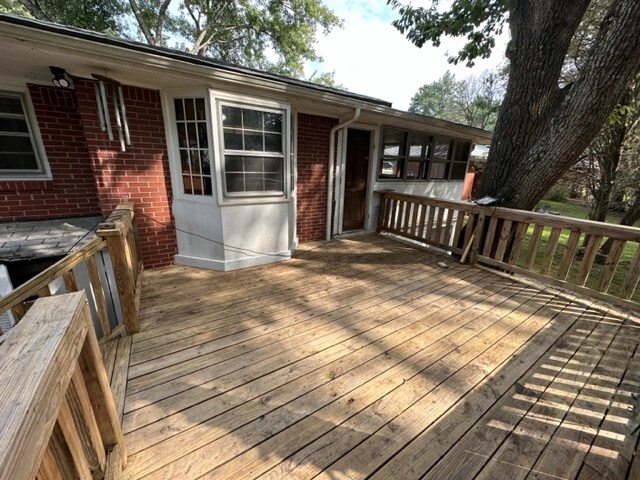 Building Photo - 4545 Hendrix Dr