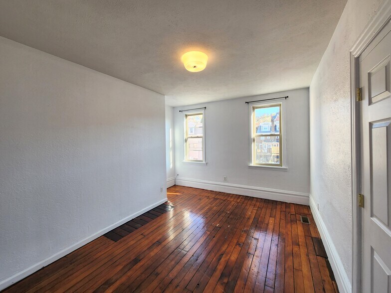 Building Photo - 5330 Butler St