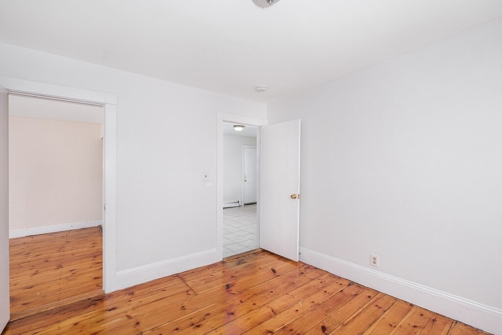 Building Photo - 14 Kilby St