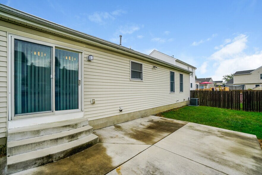Building Photo - 1840 Brandigen Ln