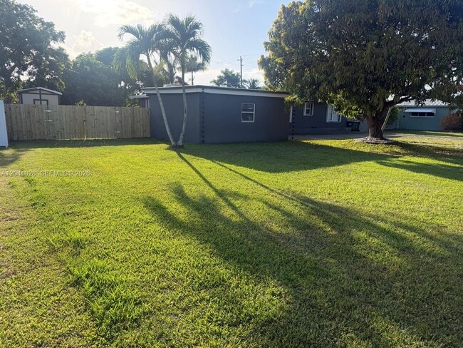 Building Photo - 27280 SW 166th Ave