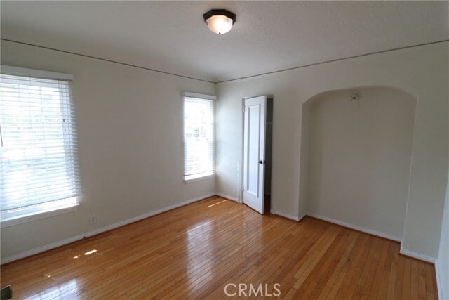 Building Photo - 3700 E 11th St