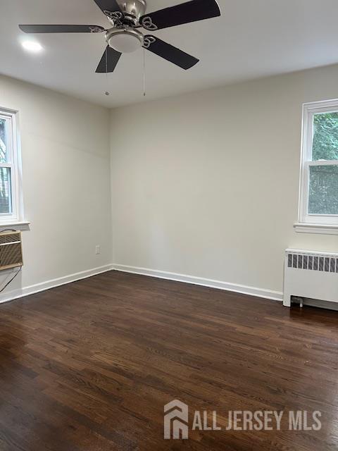 Building Photo - 596 Chestnut St