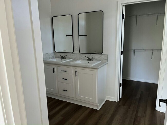Building Photo - 7973 Yukon Trl