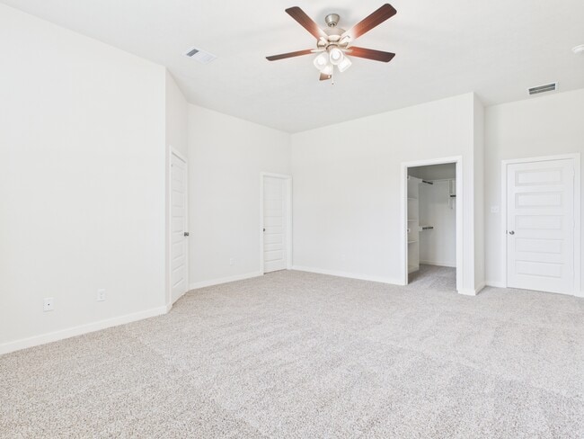 Building Photo - 1906 Viva Rd