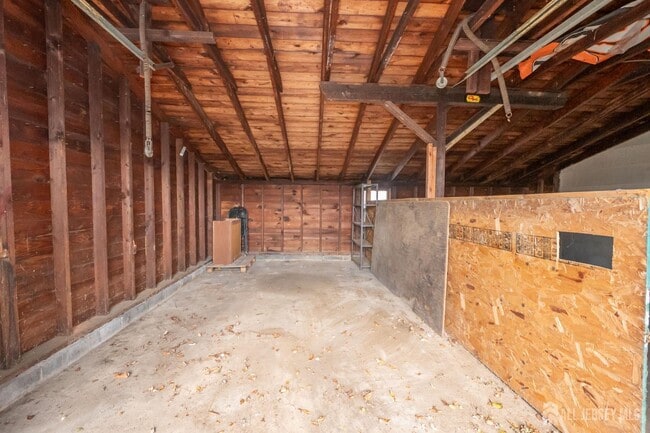 Building Photo - 217 MacArthur Ave