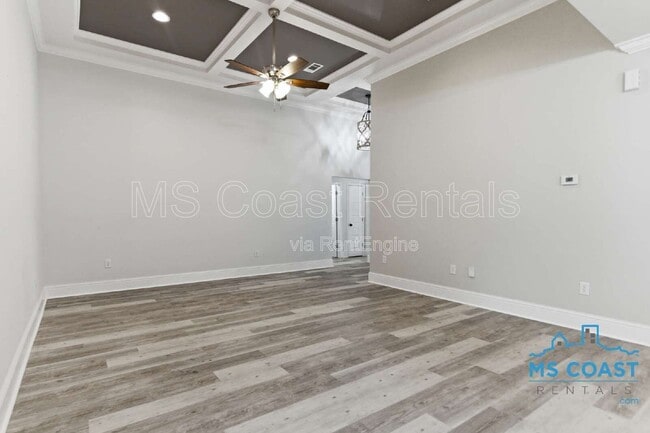 Building Photo - 15334 Oak Creek Cove