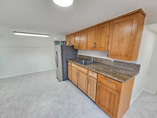 Building Photo - 1 Bed 1 Bath Apartment. No parking