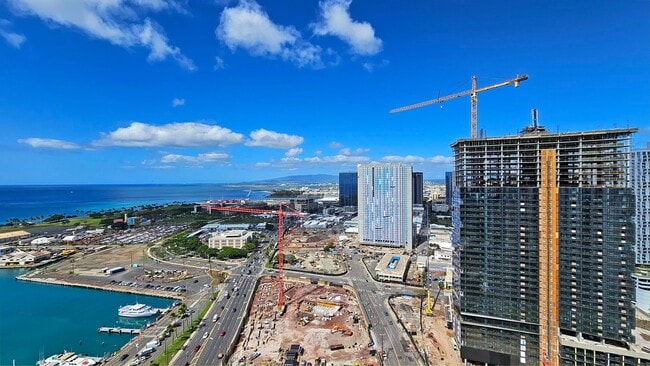 Building Photo - Victoria Place Furnished 1bdrm/1ba/1pkg