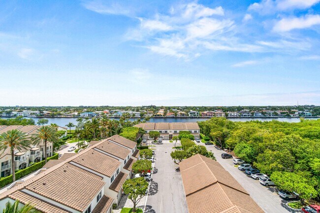 Building Photo - 3594 S Ocean Blvd