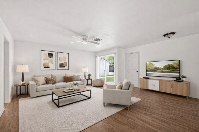 Building Photo - 10503 Ladino Rd