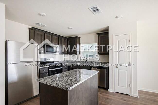 Building Photo - 10917 Gray Mare Dr