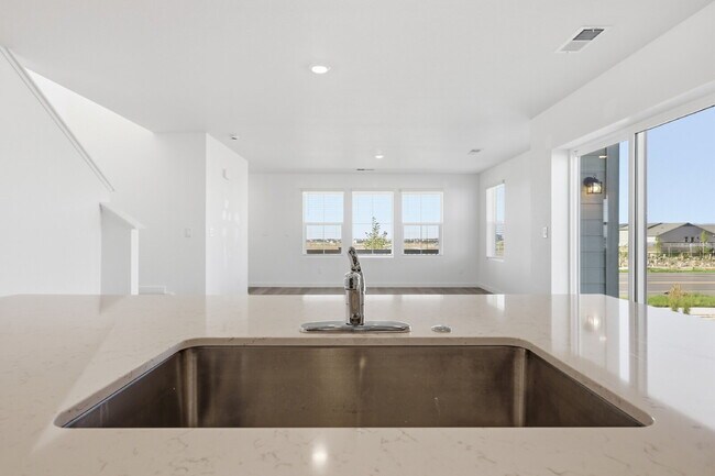 Building Photo - $2,395.95, 3 bed, 2.5 bath located in Colorado Springs with a washer and dryer.