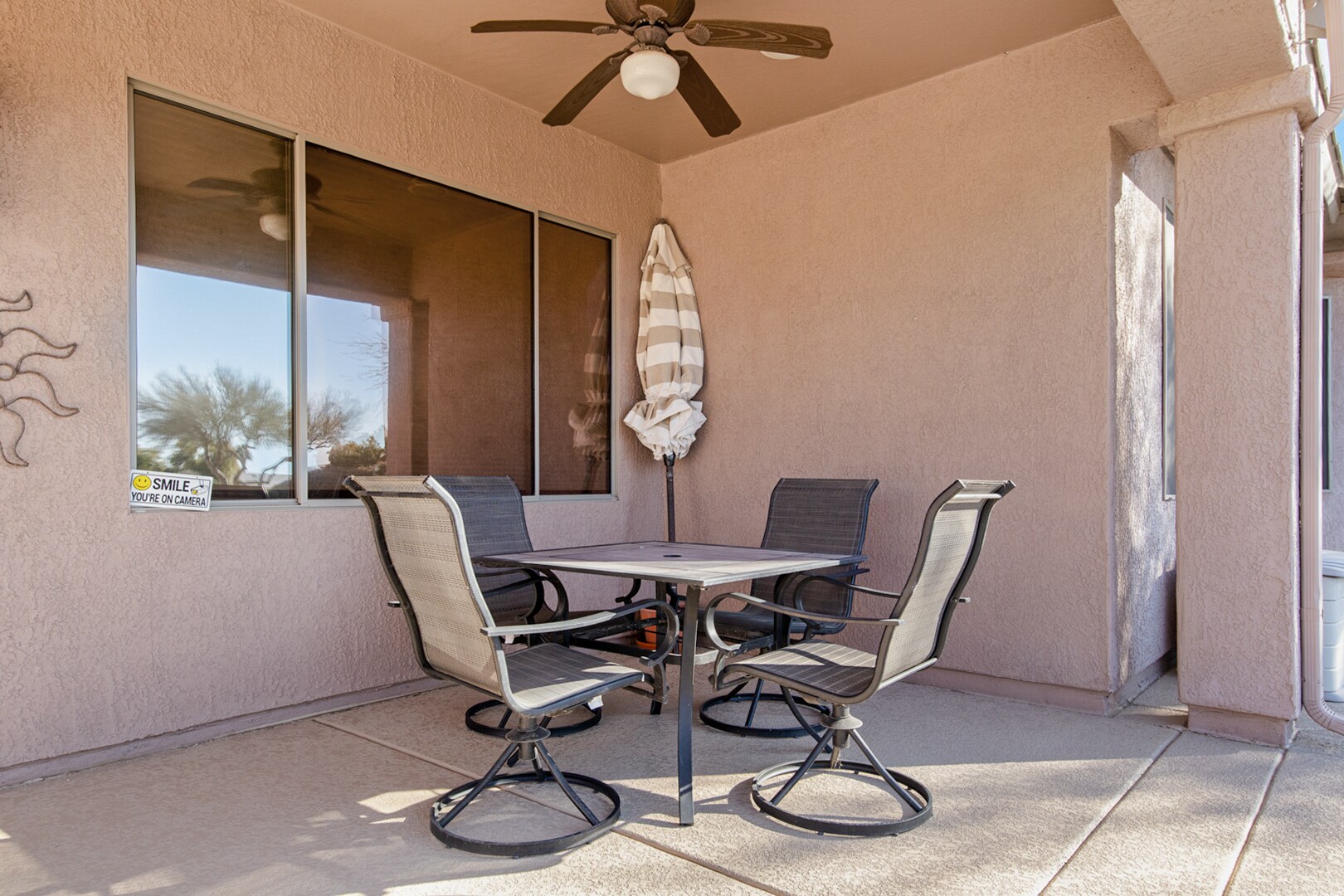 Building Photo - 17547 W Calistoga Dr