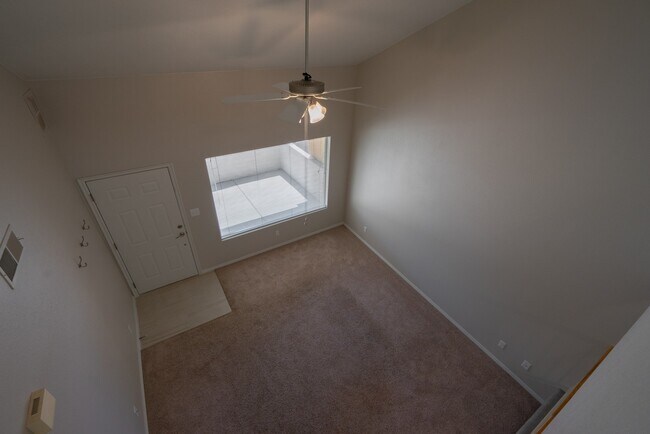 Building Photo - 2 Bedroom & 2 Bath Available in St. George!