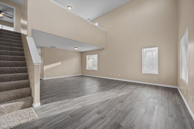 Building Photo - 9612 Pony Mountain Rd