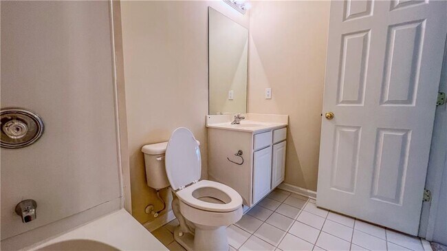 Building Photo - 11065 Brunson Dr