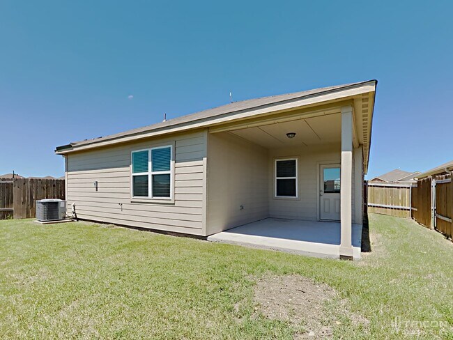 Building Photo - 110 Rushmore Ln