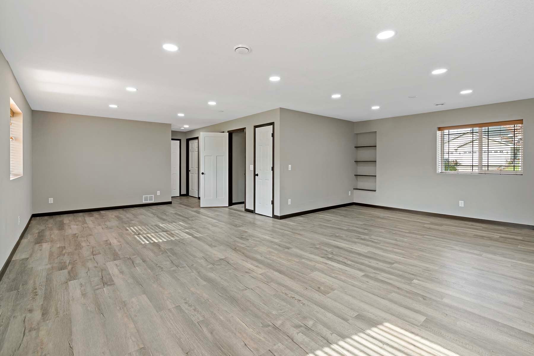 Building Photo - 7713 Lambert Cir NE