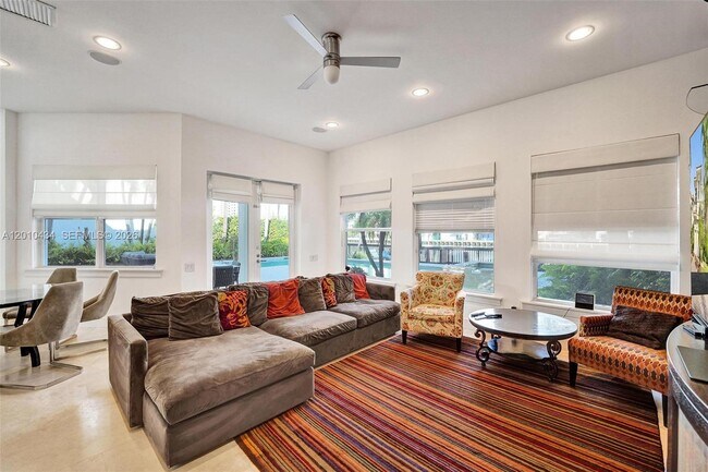 Building Photo - 1575 Windjammer Way