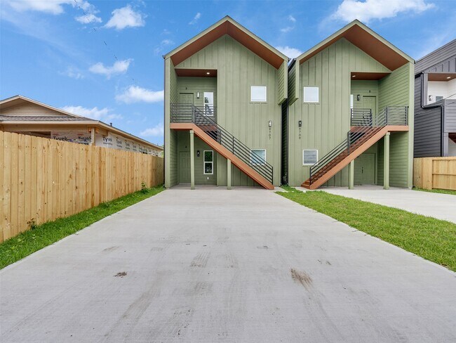 Building Photo - 9709 Cargill St