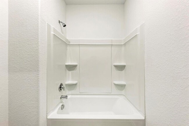 Building Photo - 526 Thunderstorm Ave