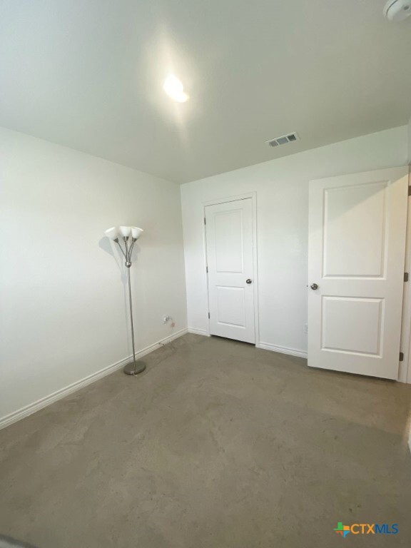 Building Photo - 1214 Lehmann Dr