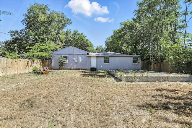Building Photo - 7841 Abbott Dr