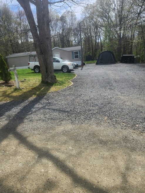 Building Photo - 34 Blue Mountain Heights