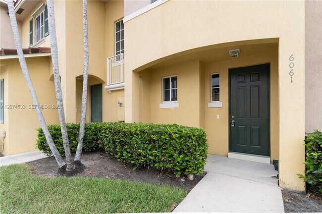 Building Photo - 6061 SW 19th Ct