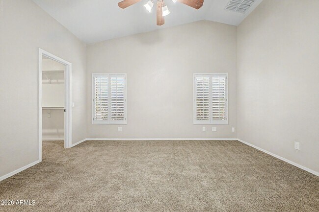 Building Photo - 16110 W Vale Dr