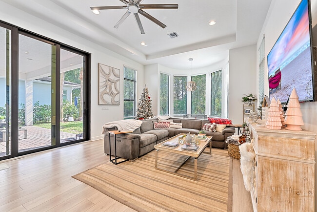 Building Photo - 13528 Machiavelli Way