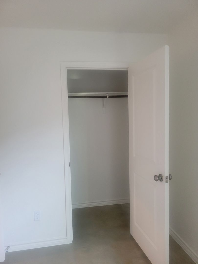 Building Photo - 1265 Lehmann Dr