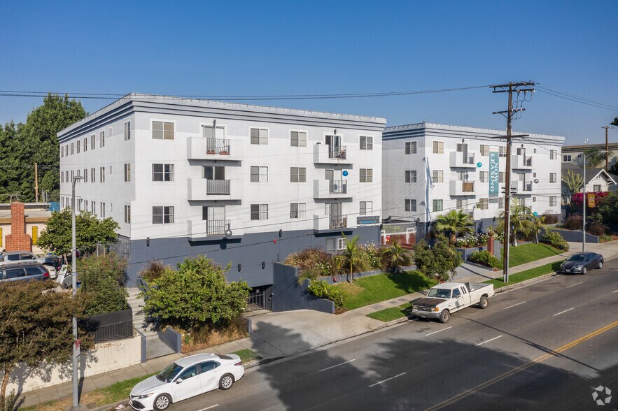 Villa De Adel Apts 245 N Alvarado St Los Angeles CA 90026 Apartment