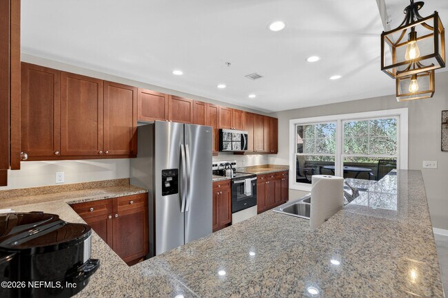 Building Photo - 955 Registry Blvd