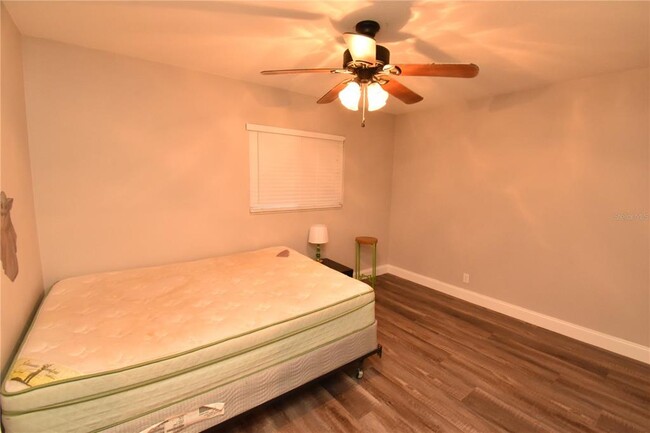 Building Photo - 13801 Cherry Creek Dr