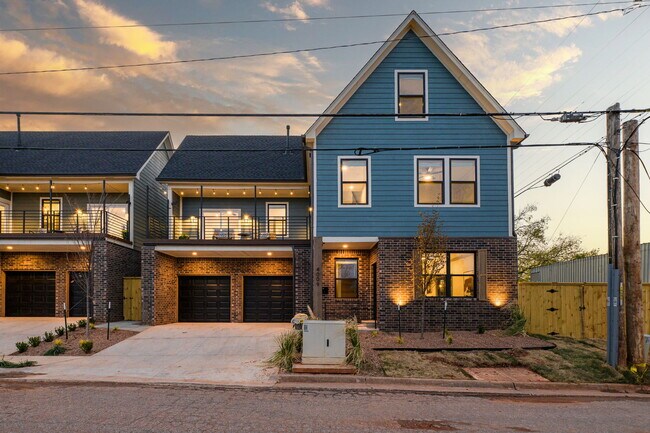 Building Photo - 4009 N Indiana Ave
