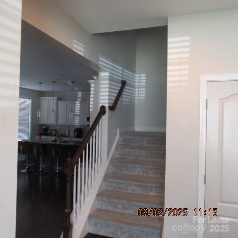 Building Photo - 7314 Vesper Dr