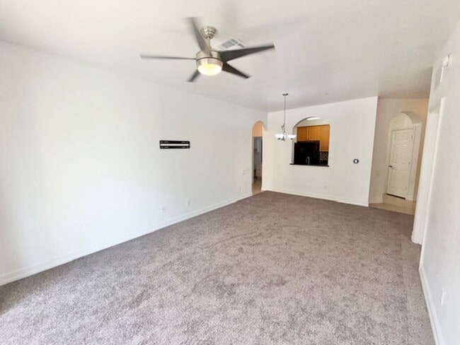 Building Photo - Orlando - 2 Bedroom, 2 Bathroom -  $1,695.00