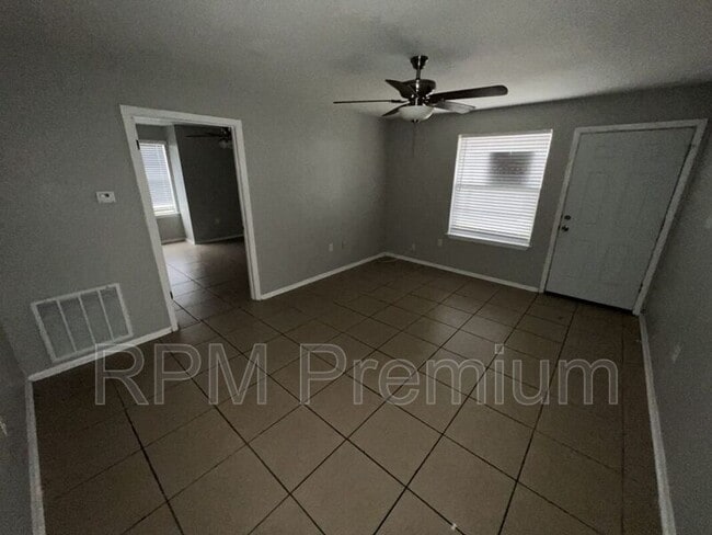 Building Photo - 5170 Weston