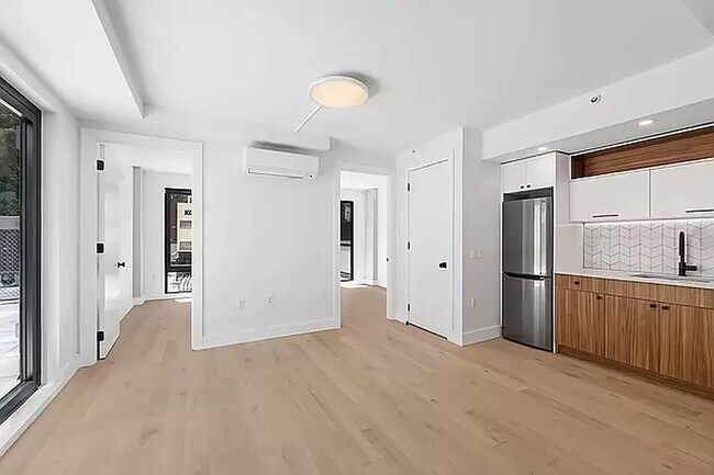 Building Photo - 60 West 125th Street