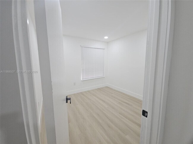 Building Photo - 13067 SW 88th Terrace S
