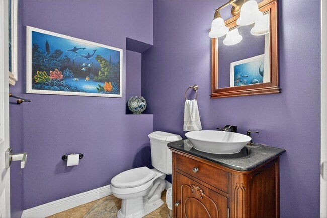 Building Photo - 8551 SE Driftwood St